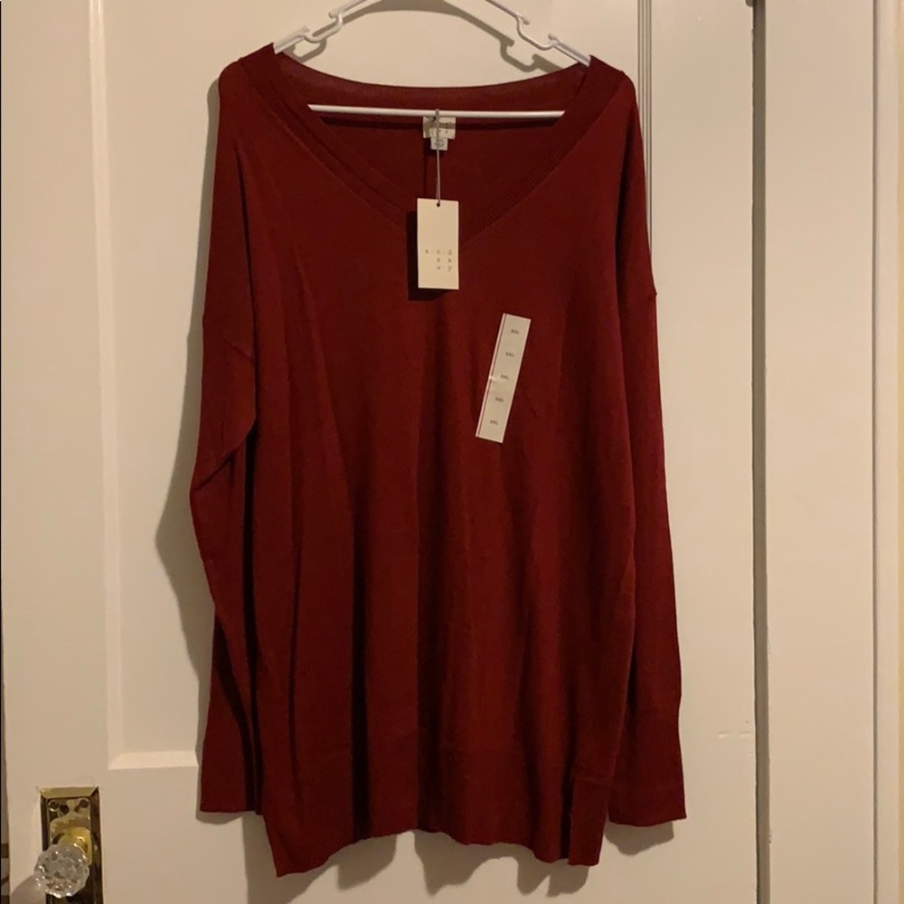 NWT Wine red B-neck sweater